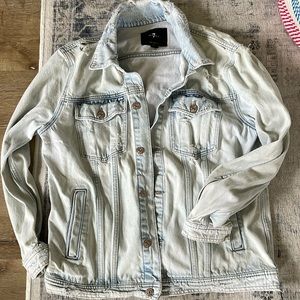 7 for all mankind sz M distressed Jean jacket